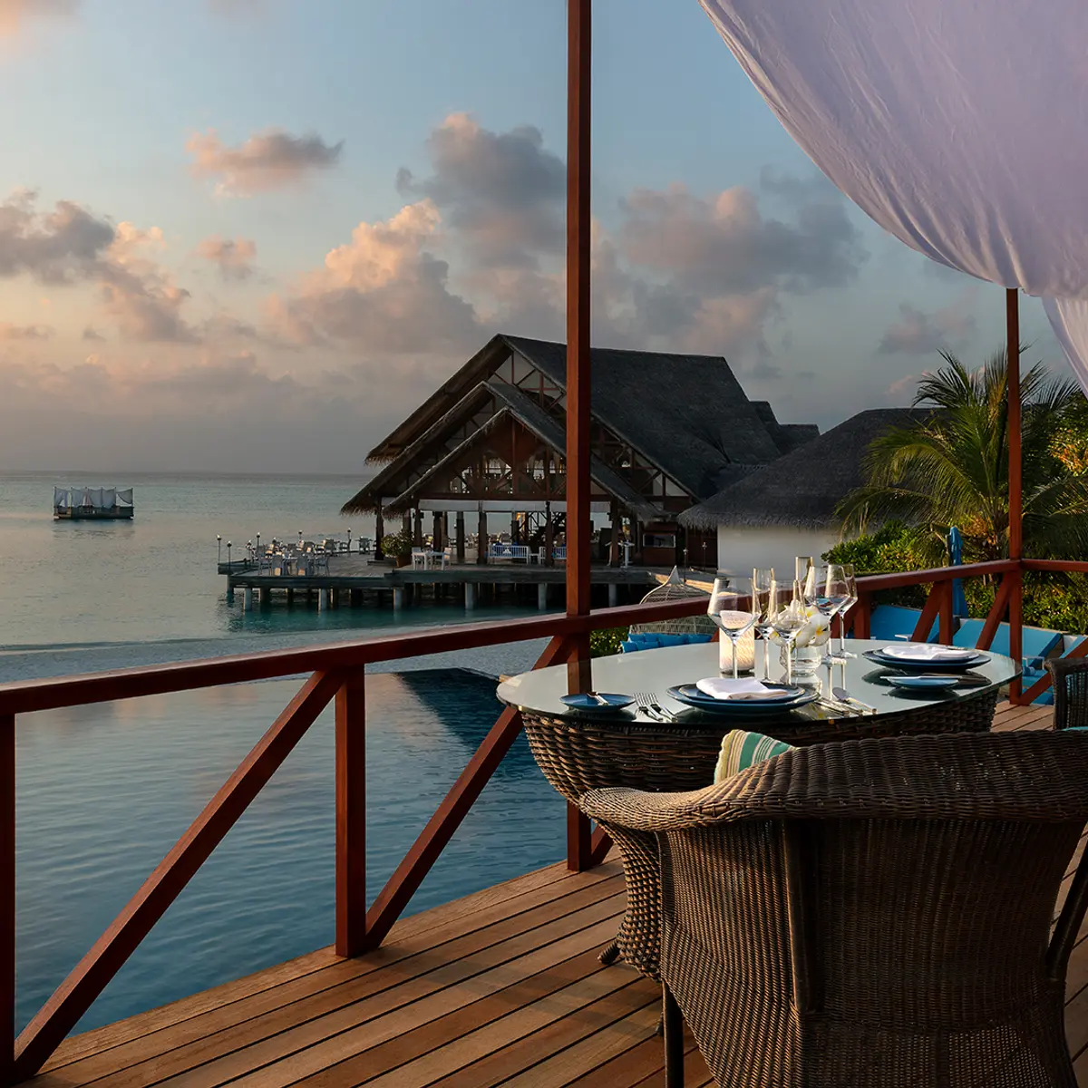 Anantara Dhigu Maldives Resort, South Atoll, Maldives 7