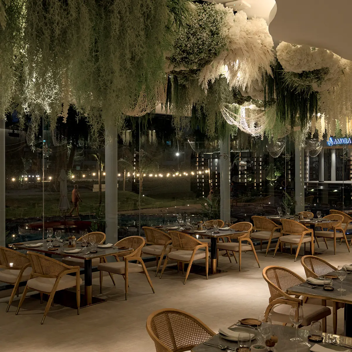 Amora Beach Resort Phuket, Phuket, Thailand 6