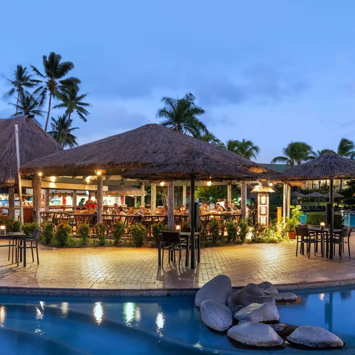 Outrigger Fiji Beach Resort, Viti Levu, Fiji 2