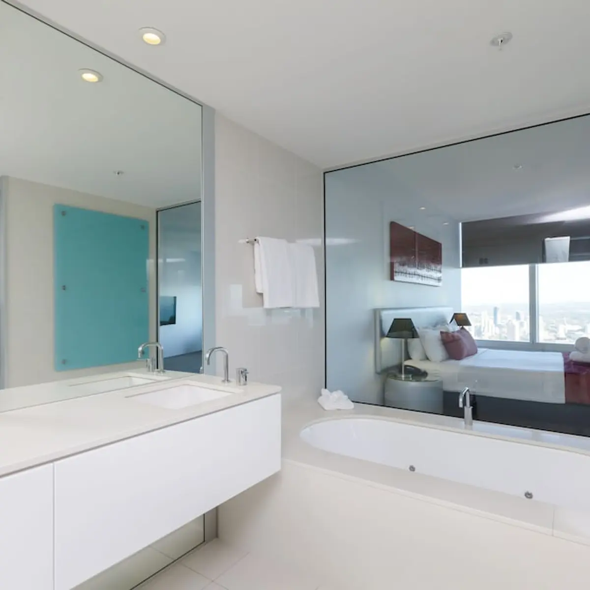 Q1 Resort & Spa, Surfers Paradise, Australia 7