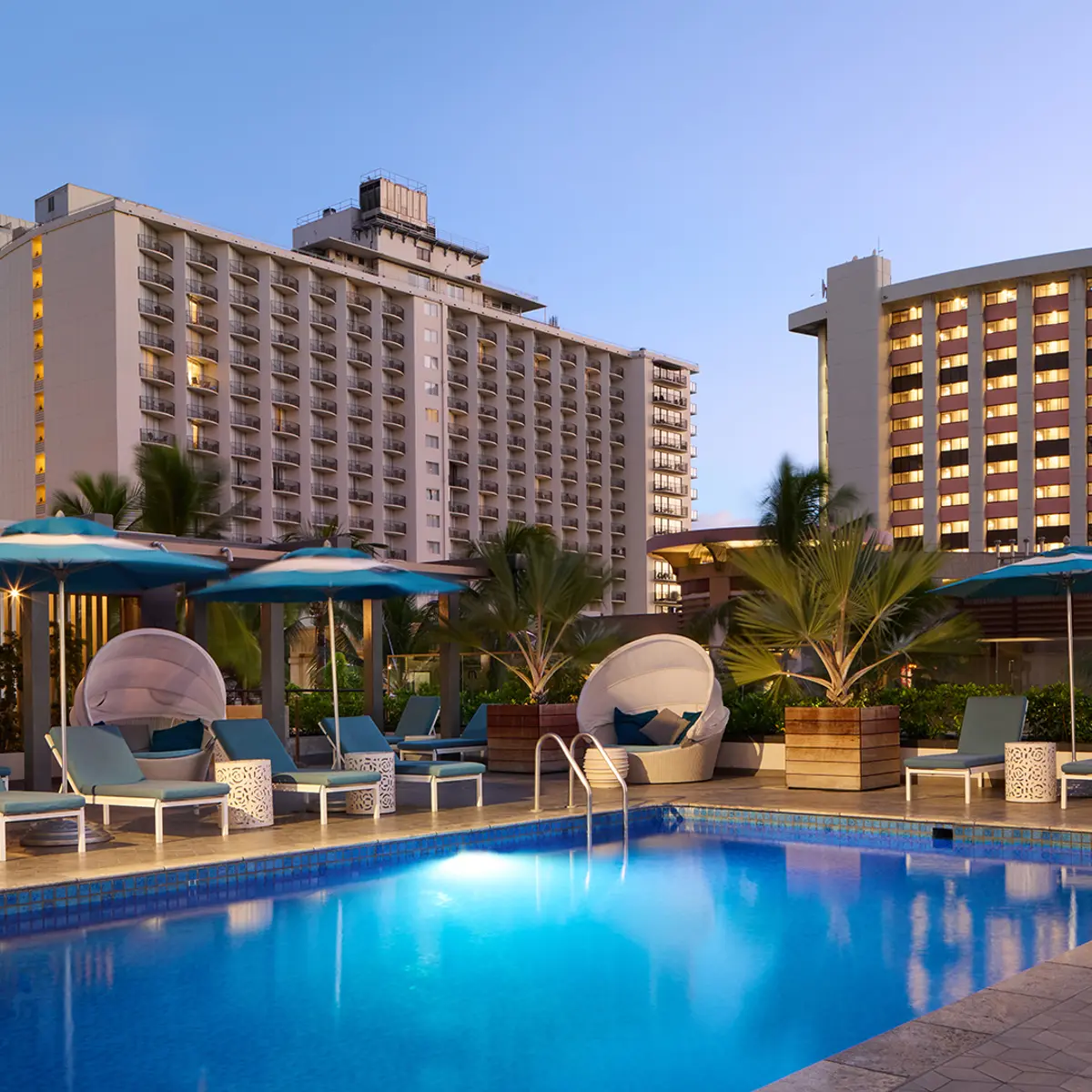 OUTRIGGER Waikiki Beachcomber Hotel, Honolulu, Hawaii 1