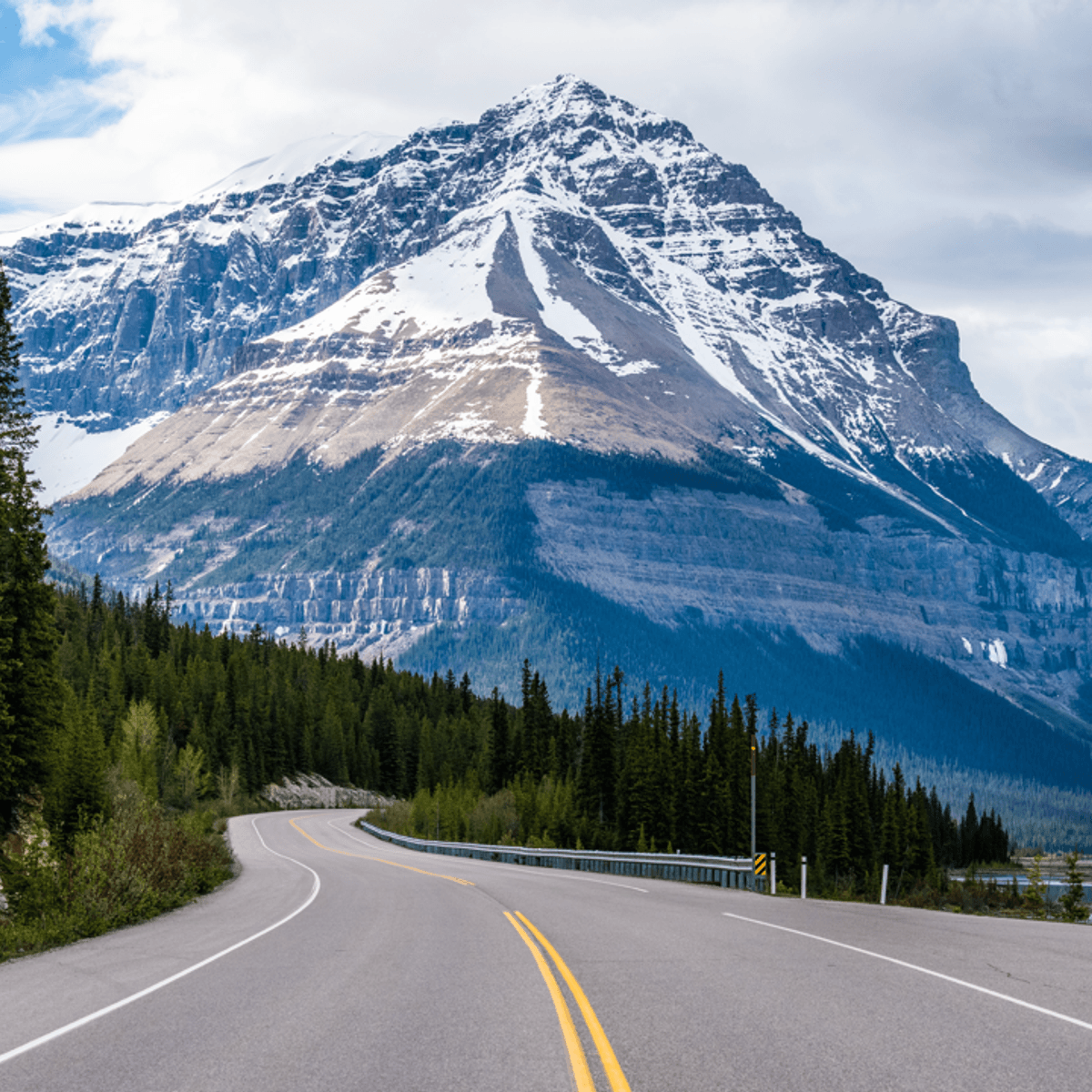 8-Day Western Canada Highlights with Whistler, Banff & Lake Louise by  3