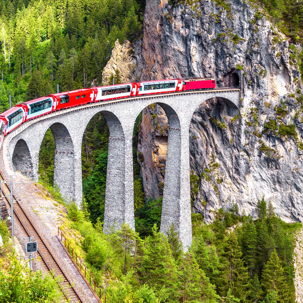 Deluxe 12-Day Northern Italian Lakes 2026 with Swiss Rail, Lake Como & Venice by  5