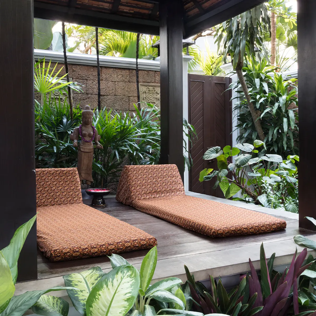 Anantara Riverside Bangkok Resort, Bangkok, Thailand 7