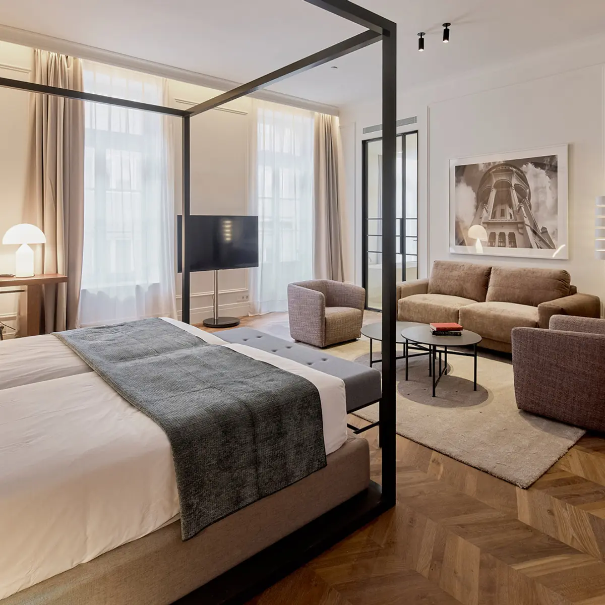 Kozmo Hotel Suites & Spa – Small Luxury Hotels of the World, Budapest, Hungary 3