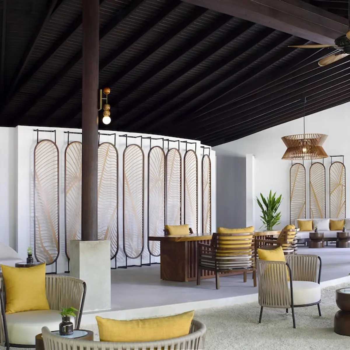 Anantara Veli Maldives Resort - Adults Only, Veligandu, Maldives 3