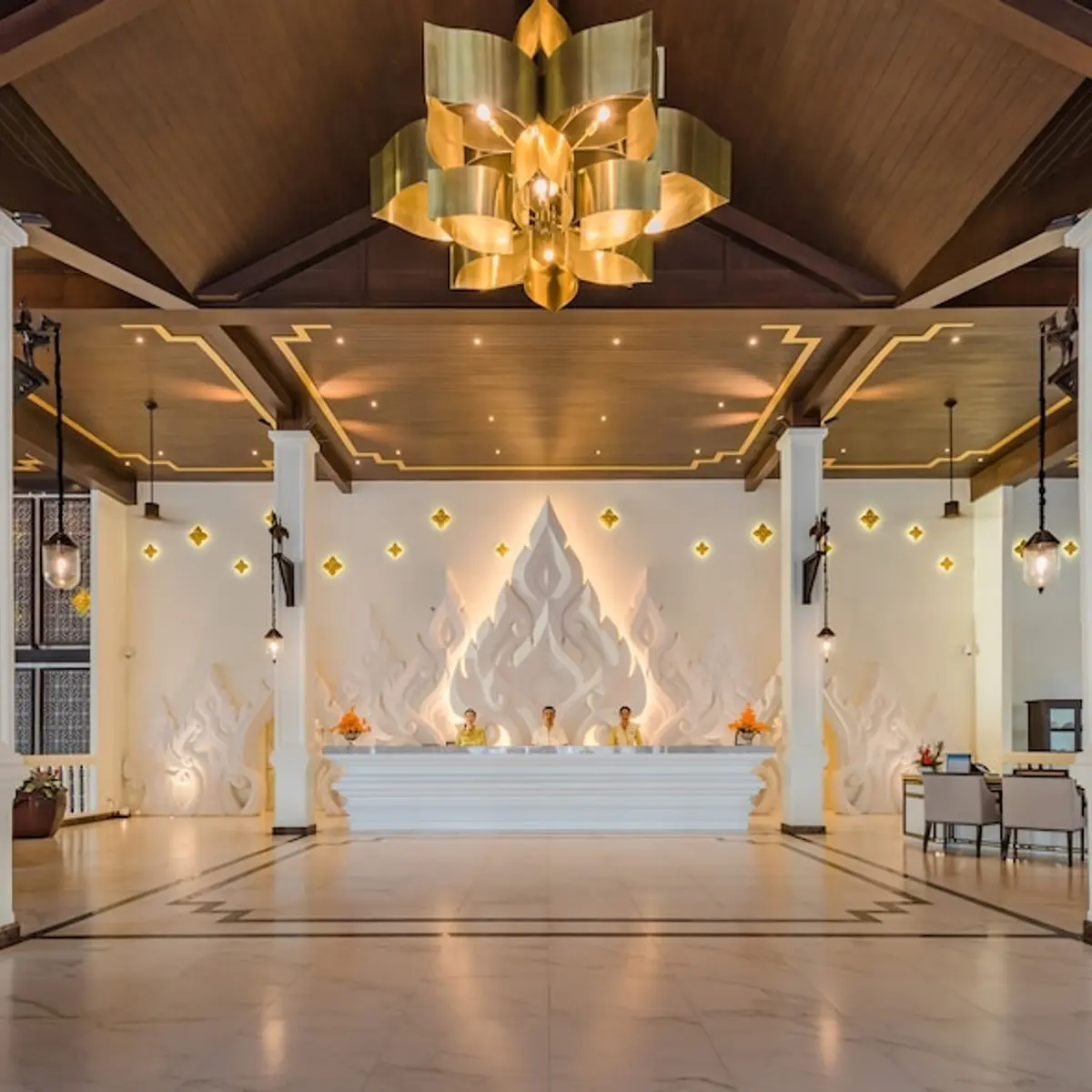 Diamond Cliff Resort & Spa, Patong Beach, Patong, Thailand 3