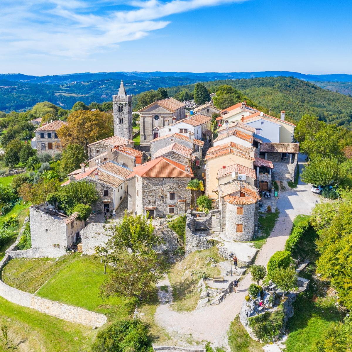 Premium 15-Day Best of Croatia 2027 with 7-Night Coastal Cruise, Slovenia & Istria by  6