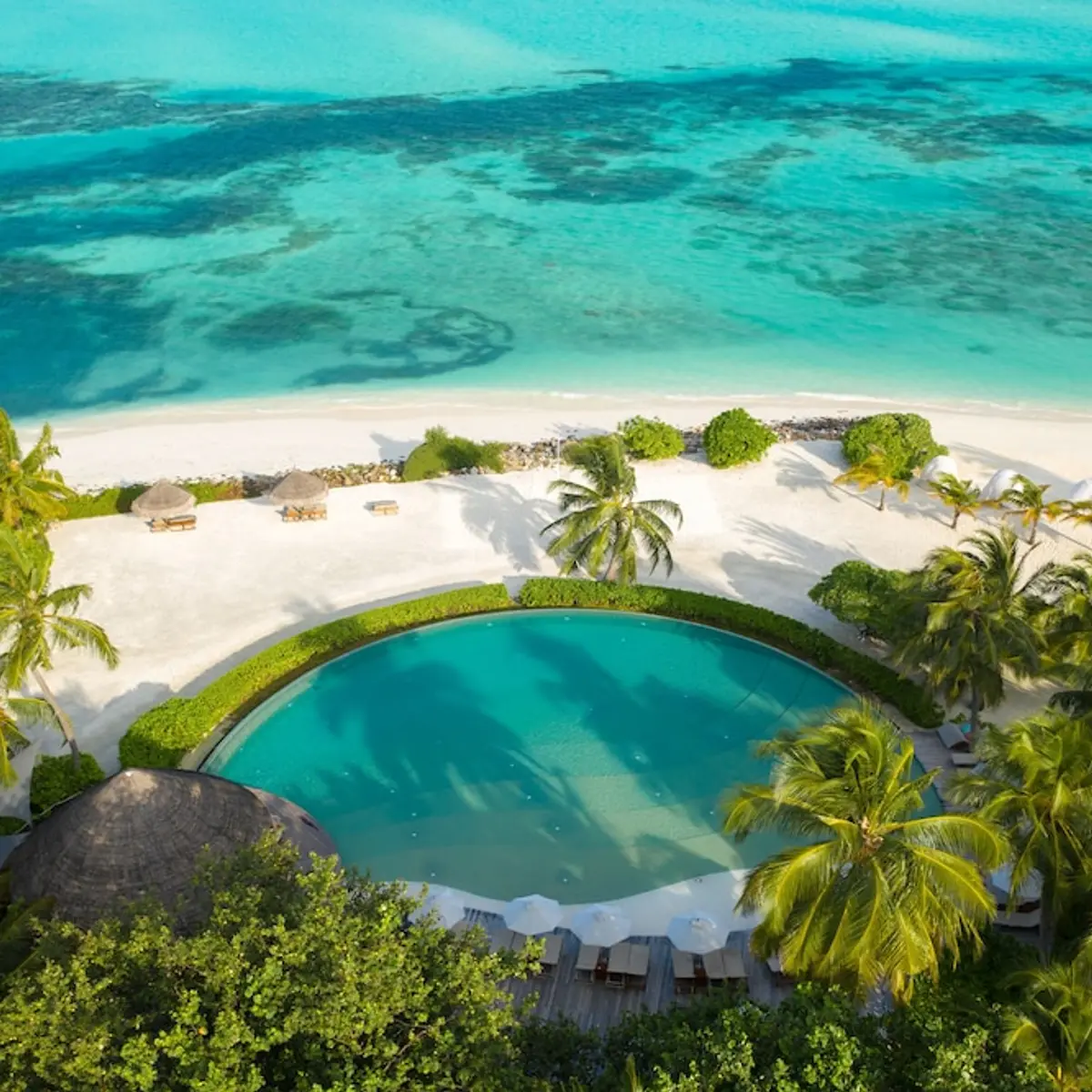 LUX* South Ari Atoll, Dhidhoofinolhu Island, Maldives 7