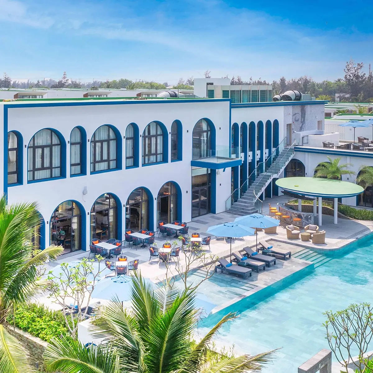 Wyndham Hoi An Royal Beachfront Resort & Villas, Hoi An, Vietnam 8