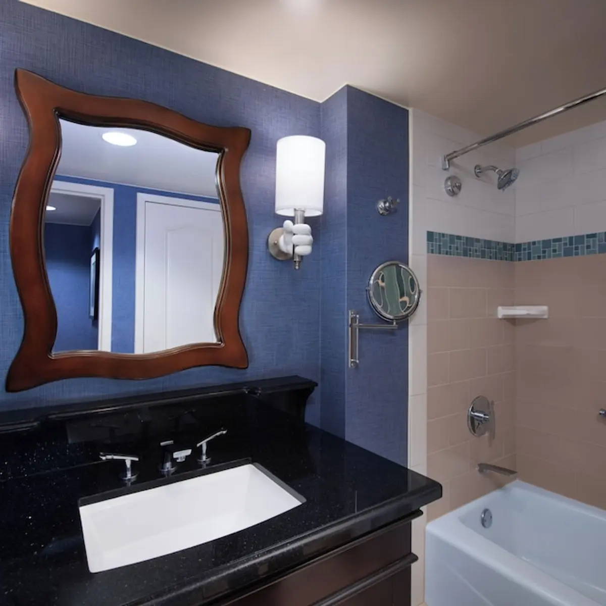 Disneyland Hotel, Anaheim, United States 4