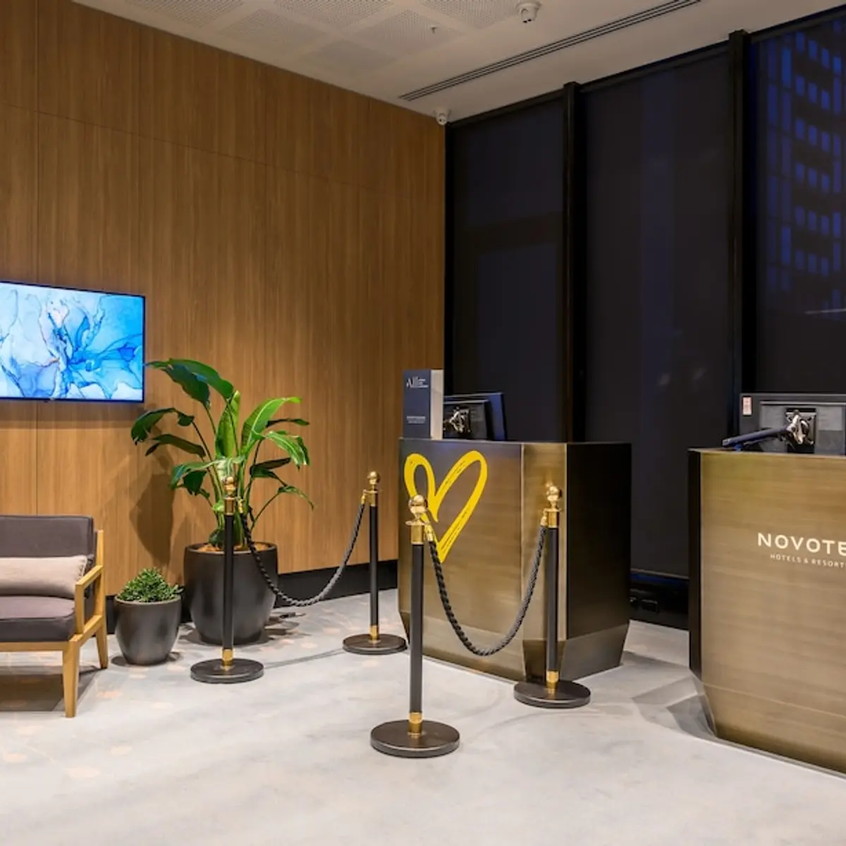 Novotel Melbourne Central, Melbourne, Australia 2