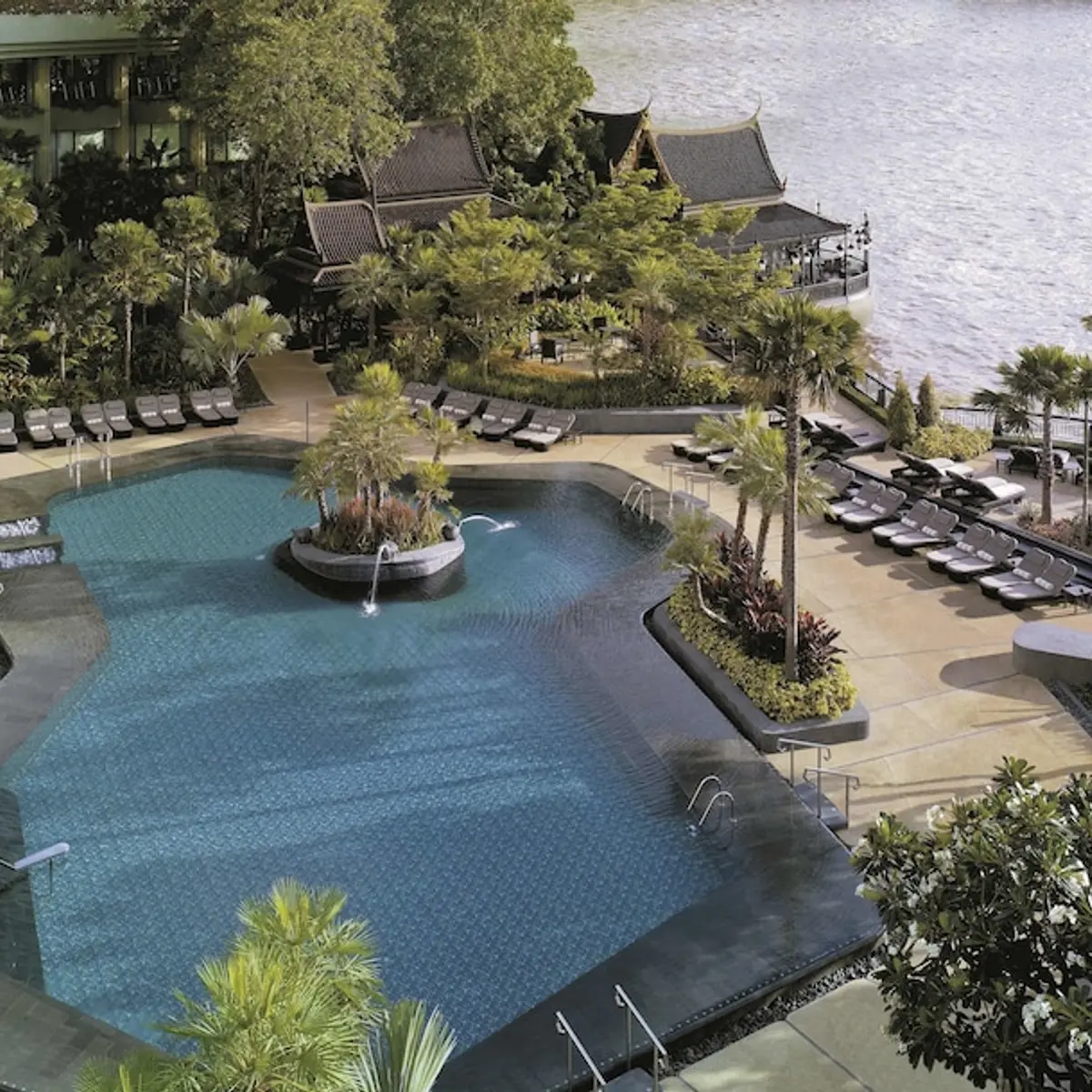 Shangri-La Bangkok, Bangkok, Thailand 5
