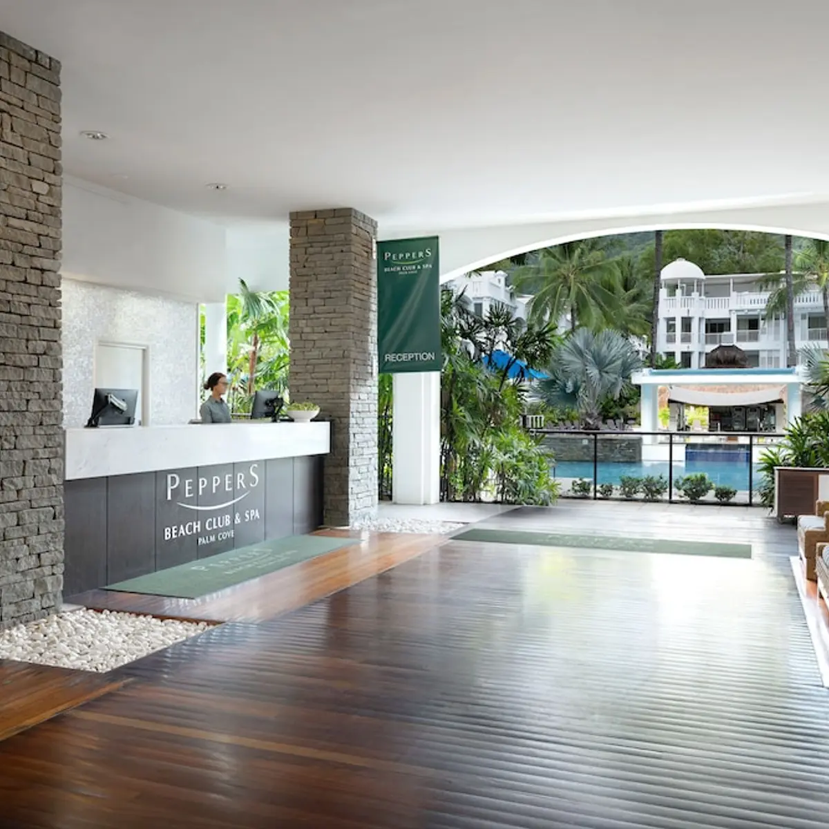 Peppers Beach Club and Spa - Palm Cove, Palm Cove, Australia 2