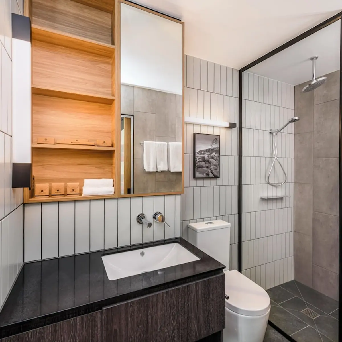 Mövenpick Hotel Hobart, Hobart, Australia 3
