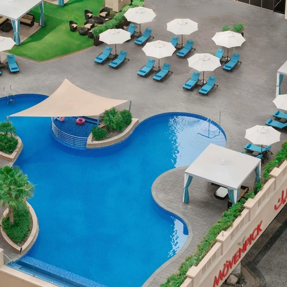 Mövenpick Hotel Jumeirah Beach, Dubai, United Arab Emirates 3