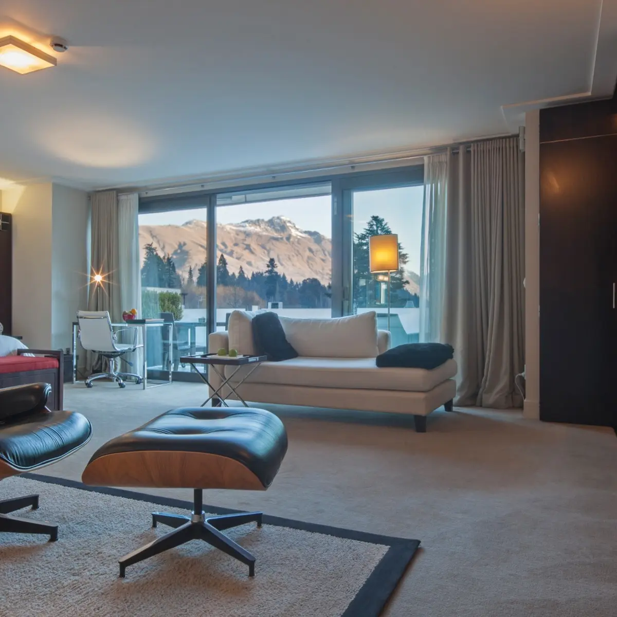 The Spire Hotel, Queenstown, New Zealand 6