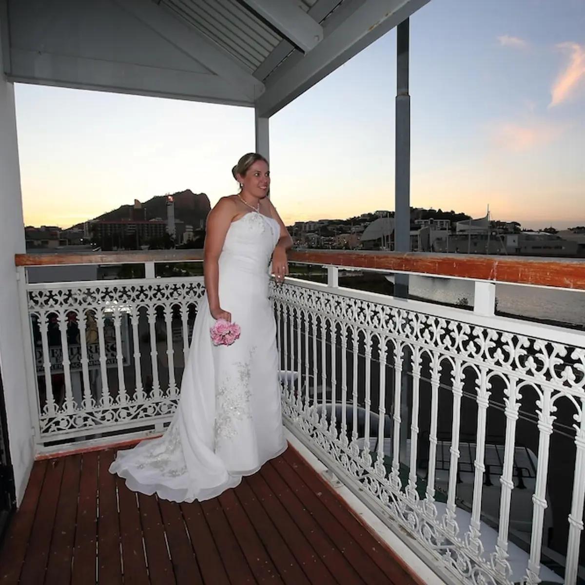 Oaks Townsville Hotel, South Townsville, Australia 8