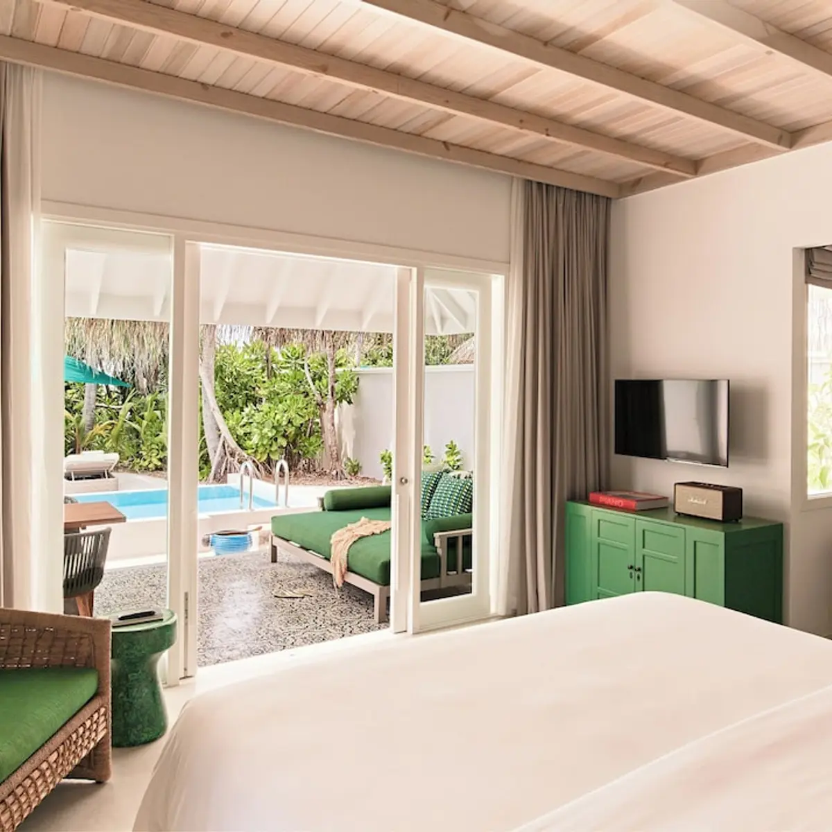 Finolhu, A Seaside Collection Resort, a Member of Design Hotels, Kanifushi, Maldives 6