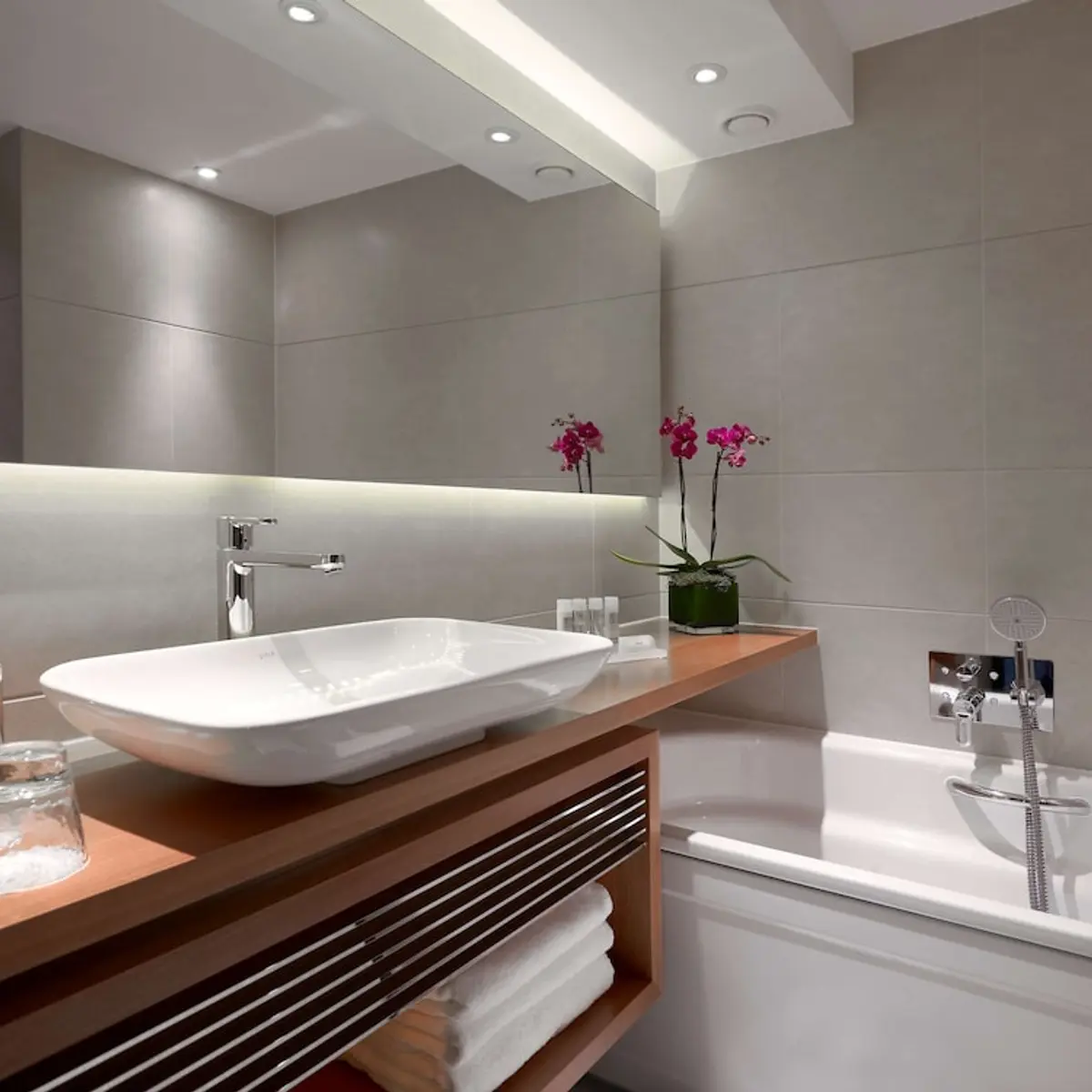 Park Plaza London Westminster Bridge, London, United Kingdom 5