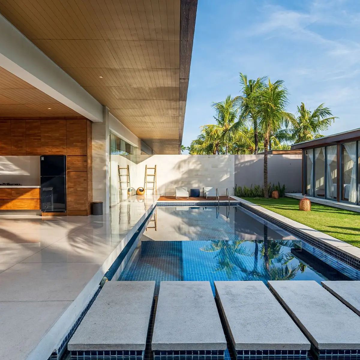 One Eleven Retreat, Seminyak, Bali 4
