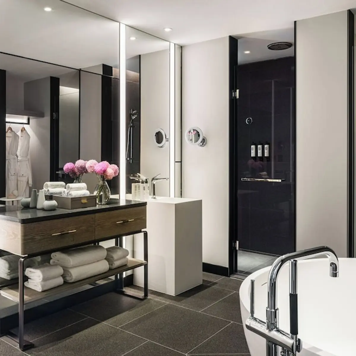 The Langham, Gold Coast and Jewel Residences, Surfers Paradise, Australia 4