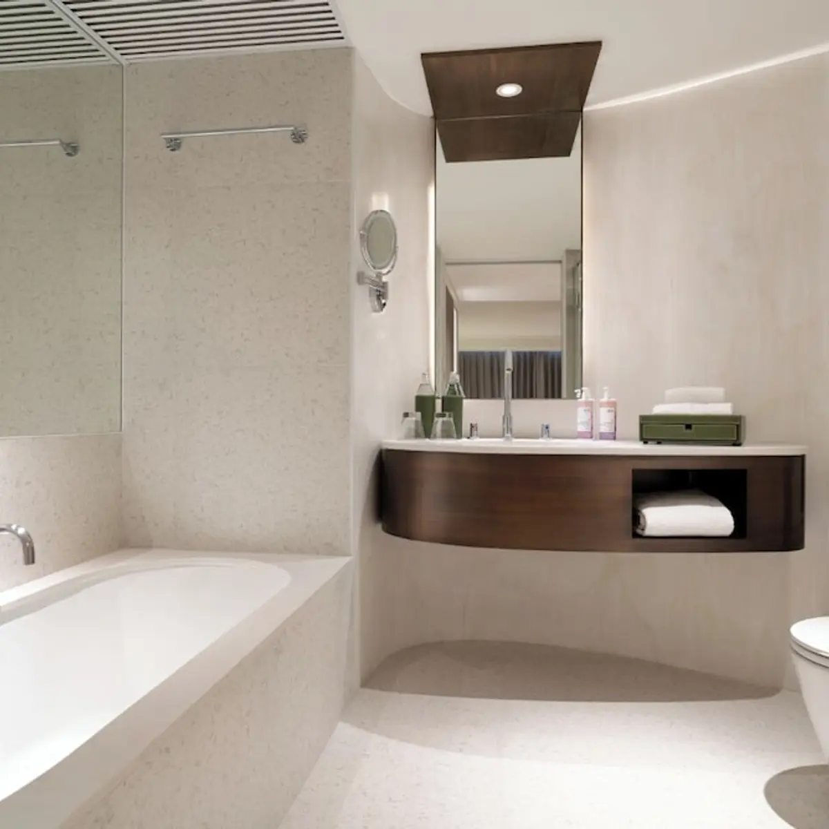 Mövenpick BDMS Wellness Resort Bangkok, Bangkok, Thailand 3