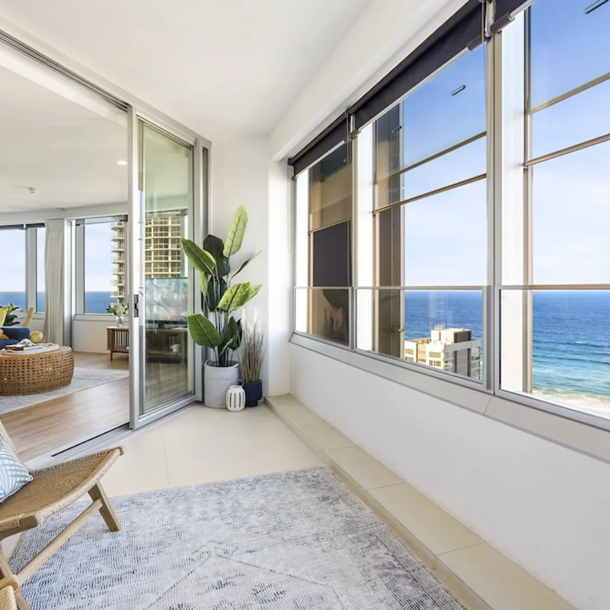 Designer Rooms at Q1 resort - GCLR, Surfers Paradise, Australia 5