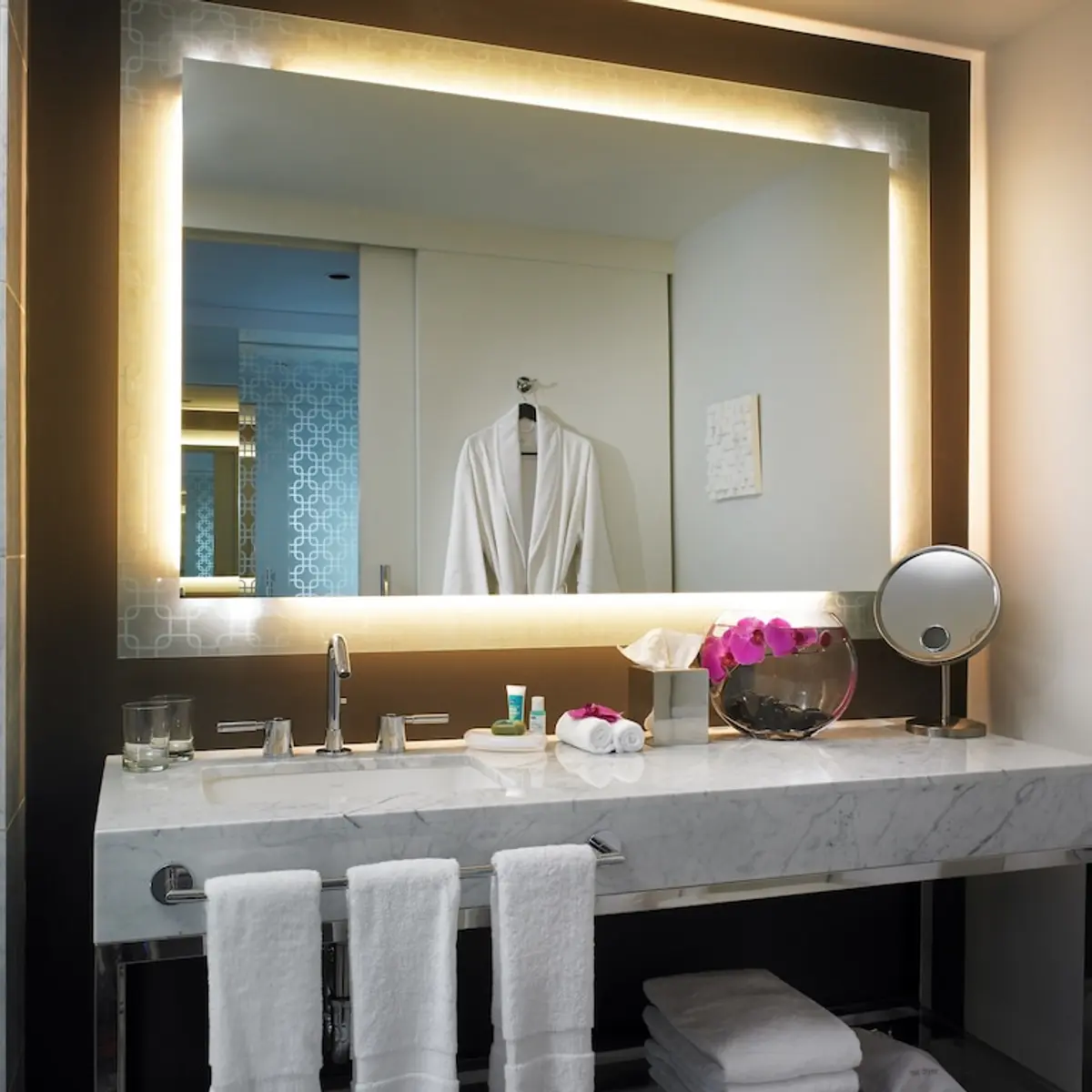 W Hollywood, Los Angeles, United States 6