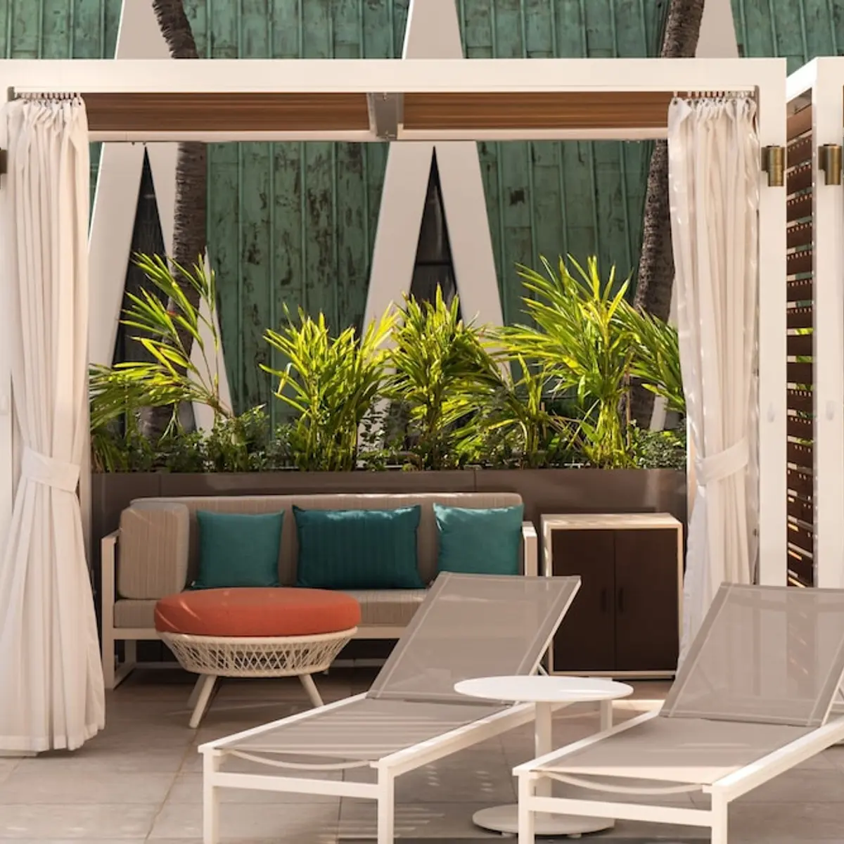 Waikiki Beach Marriott Resort & Spa, Honolulu, United States 7