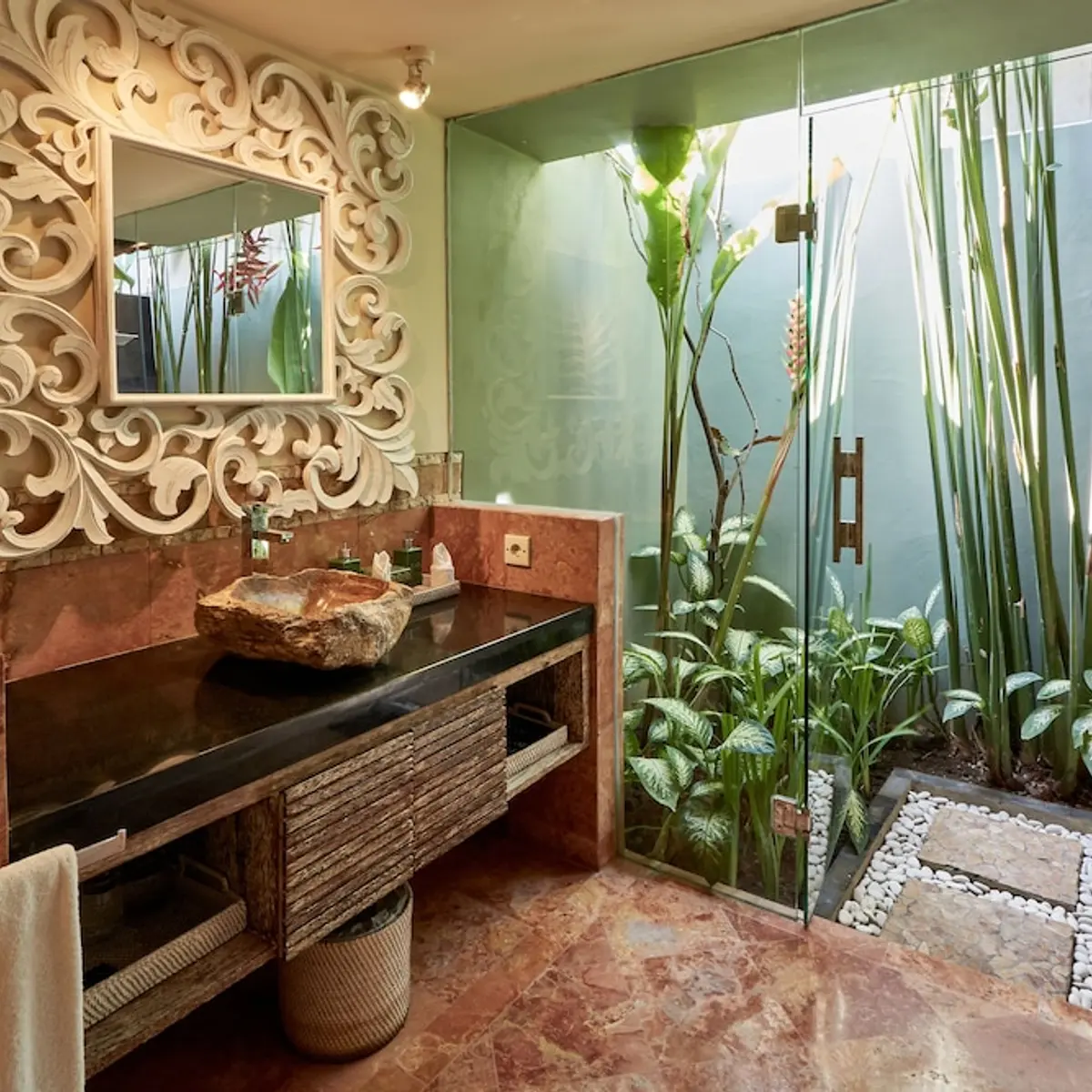 The Royal Purnama Luxury Villas, Sukawati, Indonesia 6