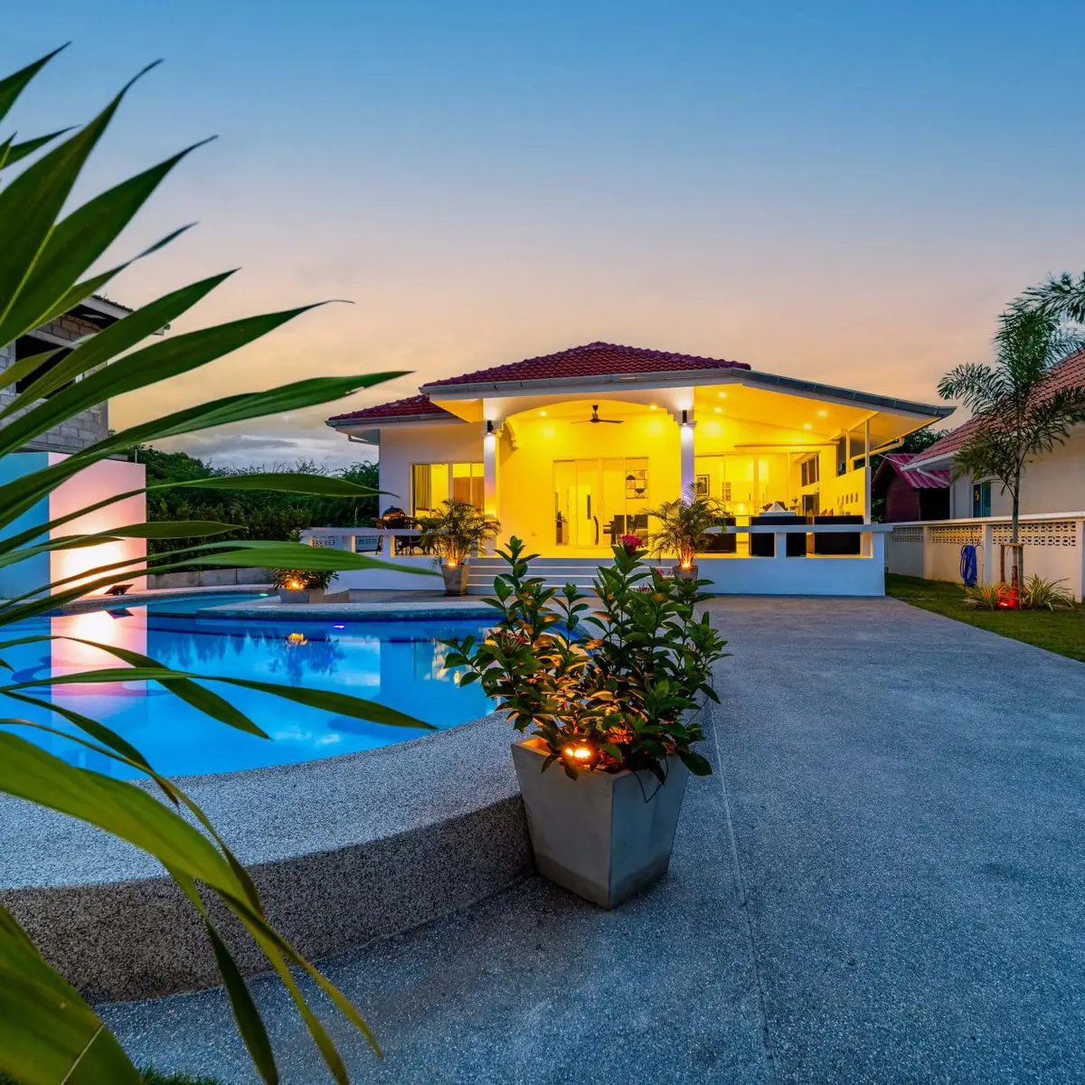 4 Bedroom Private Pool Villa , Hua Hin, Thailand 3