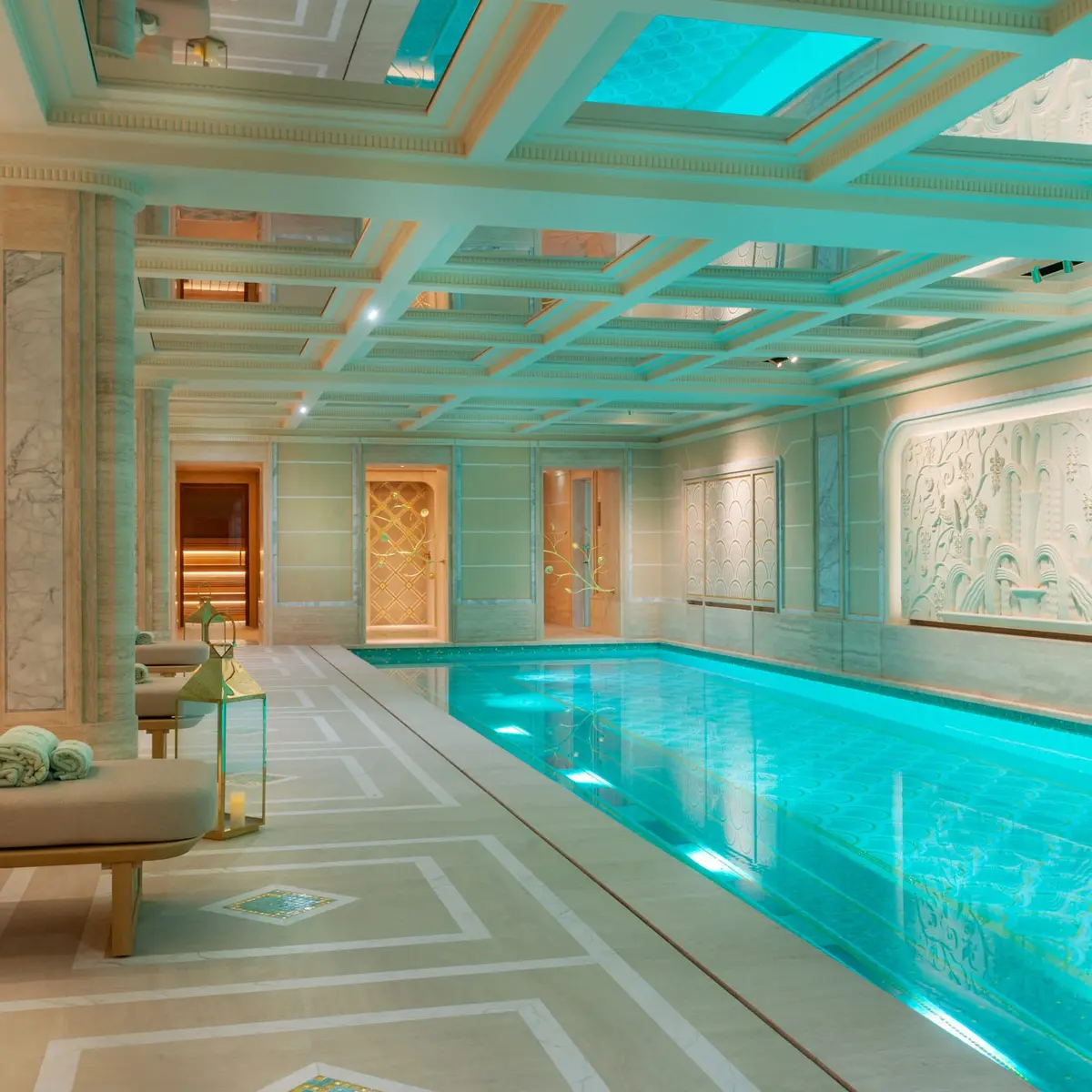 L'Hôtel du Collectionneur, Paris, France 5
