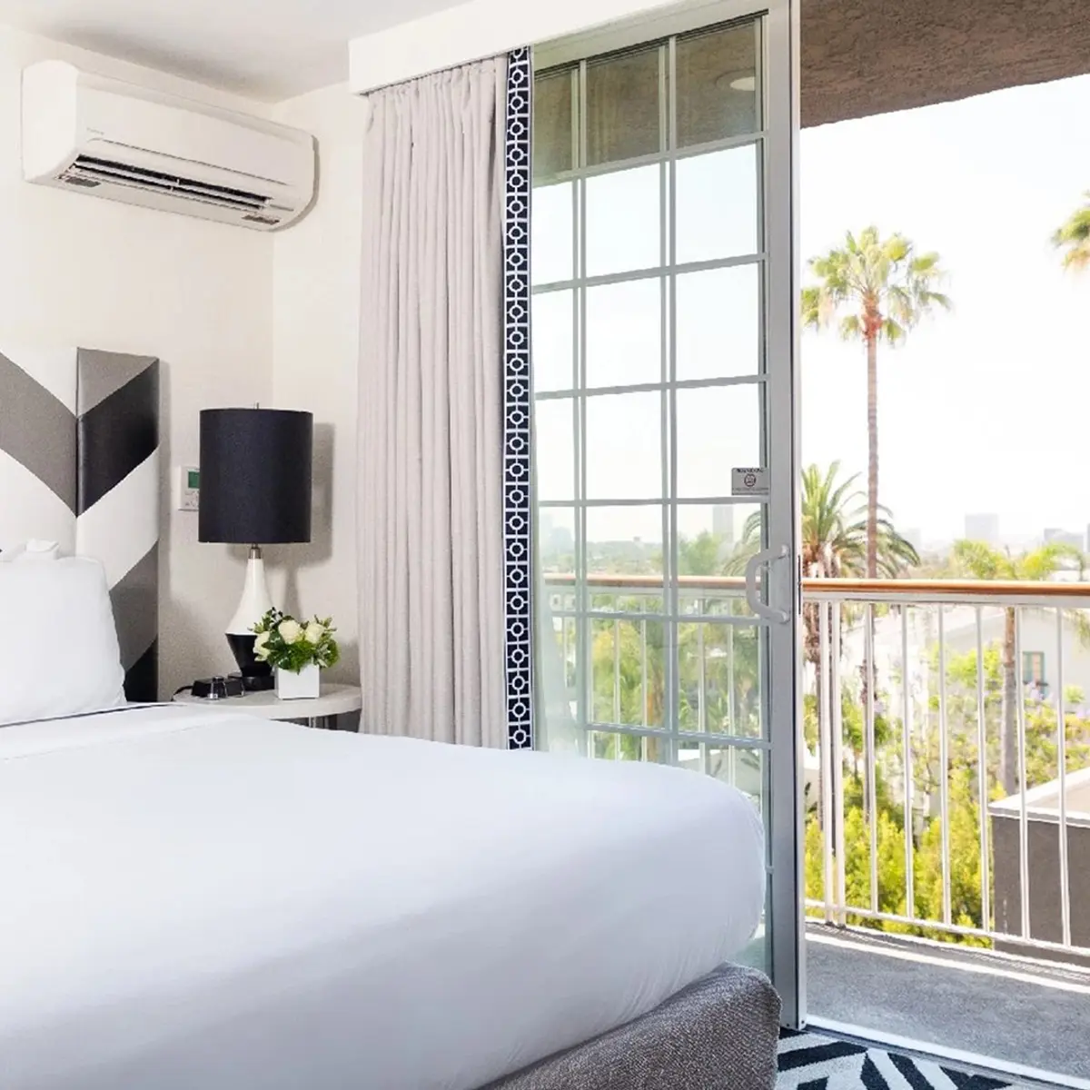 Chamberlain West Hollywood, Los Angeles, United States 3