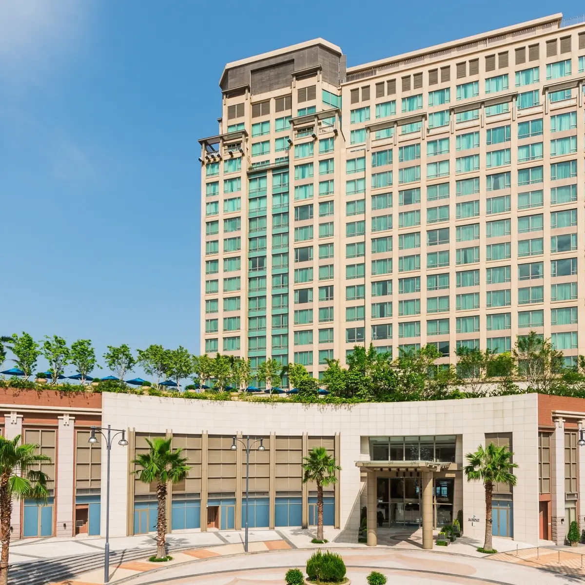 Auberge Discovery Bay Hong Kong, Discovery Bay, Hong Kong 1