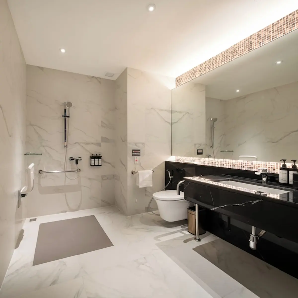 Sindhorn Midtown Hotel Bangkok, Vignette Collection by IHG, Bangkok, Thailand 5