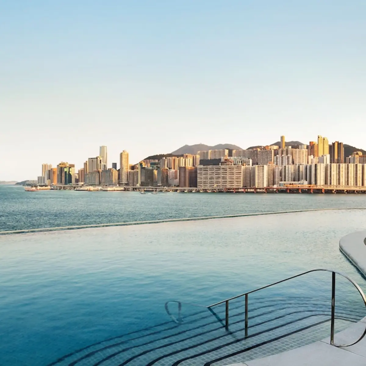 Kerry Hotel Hong Kong by Shangri-la, Kowloon, Hong Kong 7