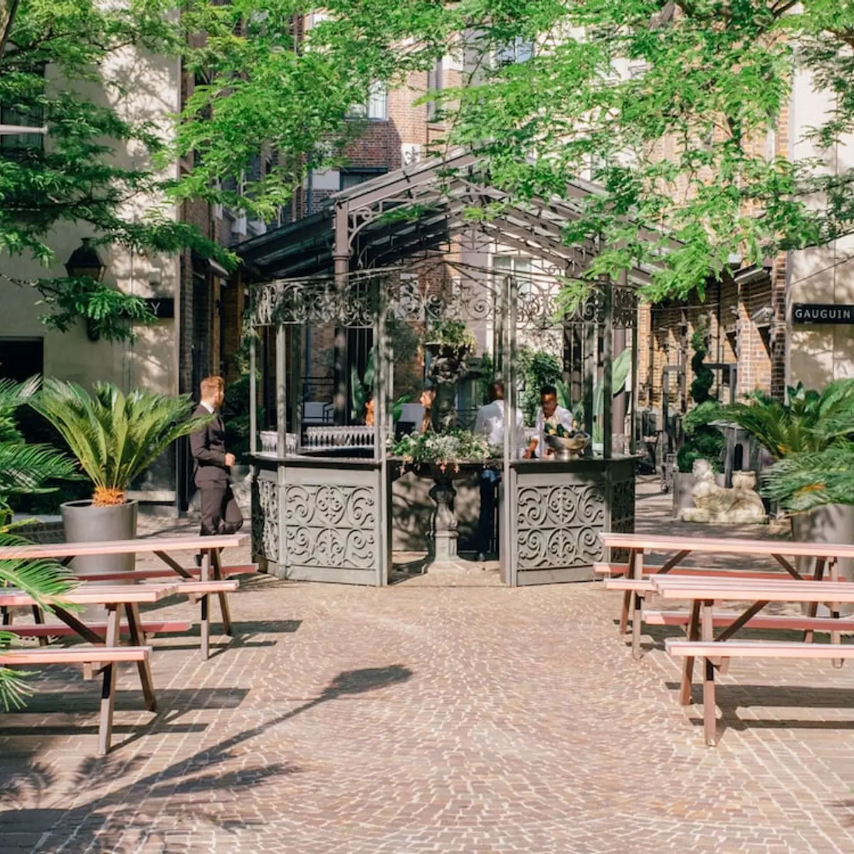Les Jardins du Marais, Paris, France 8