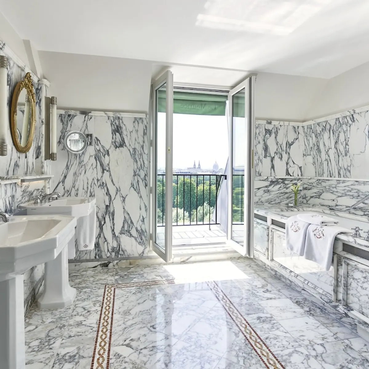 Le Meurice - Dorchester Collection, Paris, France 5