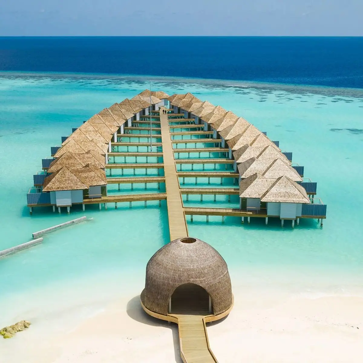 OUTRIGGER Maldives Maafushivaru Resort, Atoll d’Ari Sud, Maldives 4