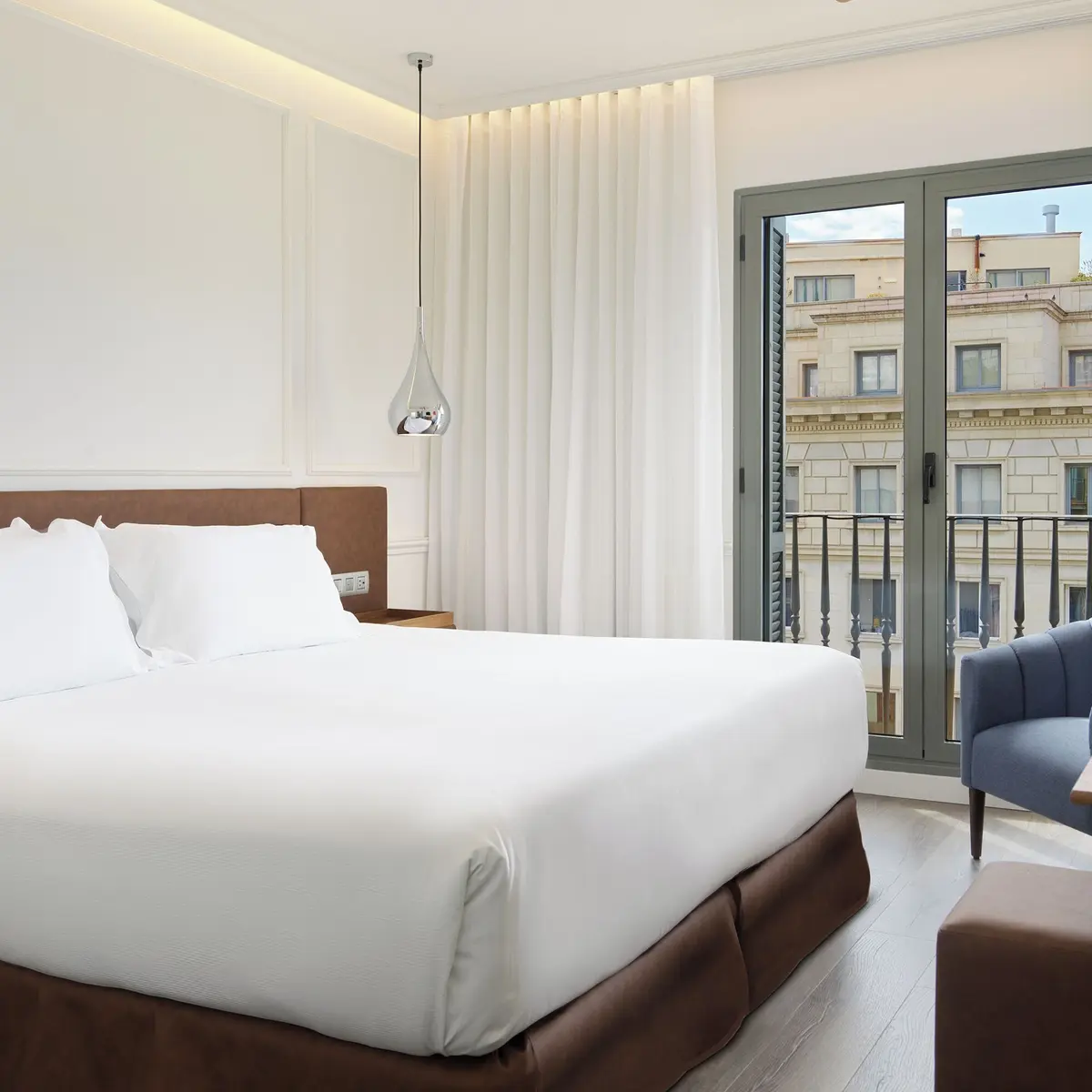 H10 Universitat, Barcelona, Spain 3