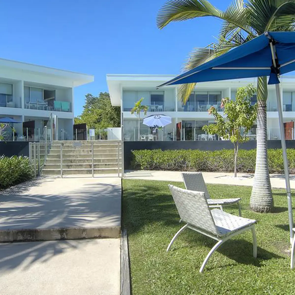 Pool Resort Port Douglas, Port Douglas, Queensland 2