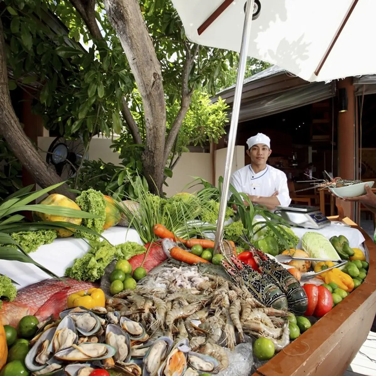 Centara Ras Fushi Resort & Spa Maldives - Adults Only, Giravaru, Maldives 7