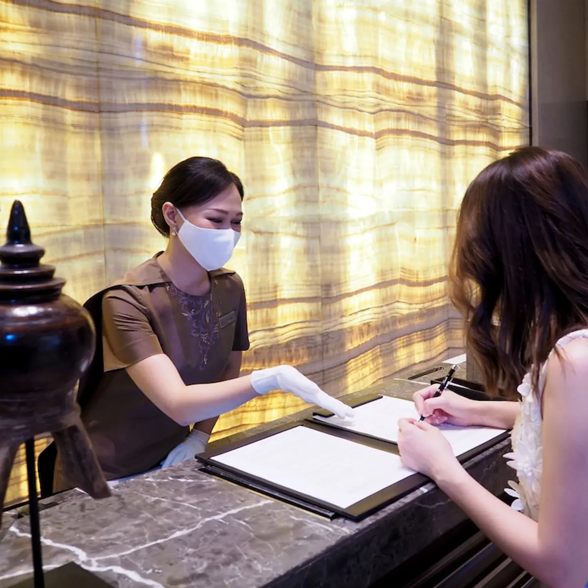 Siam Kempinski Hotel Bangkok, Bangkok, Thailand 4