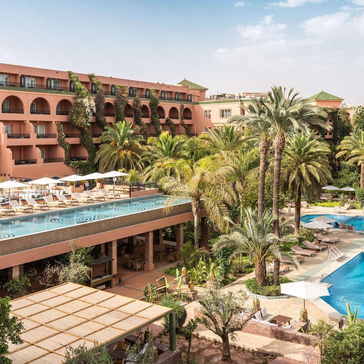 12-tägige Premiumreise zu Marokkos Highlights 2027 mit Aufenthalt in einem Relais & Châteaux Riad, Chefchaouen & Sahara-Wüste von  8