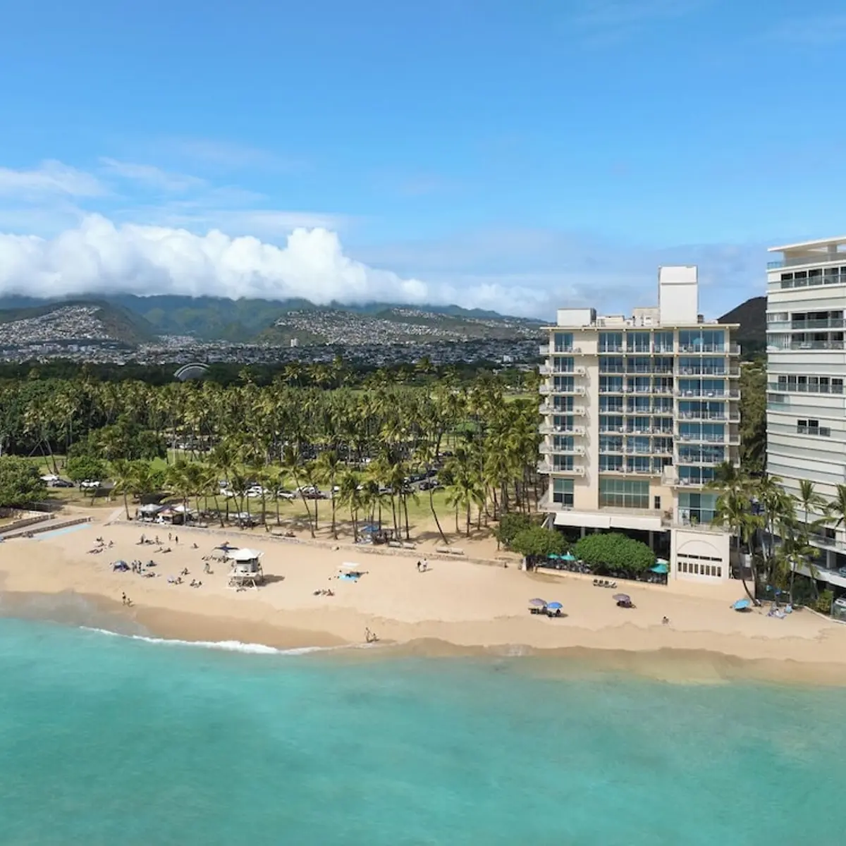 Kaimana Beach Hotel, Honolulu, United States 1
