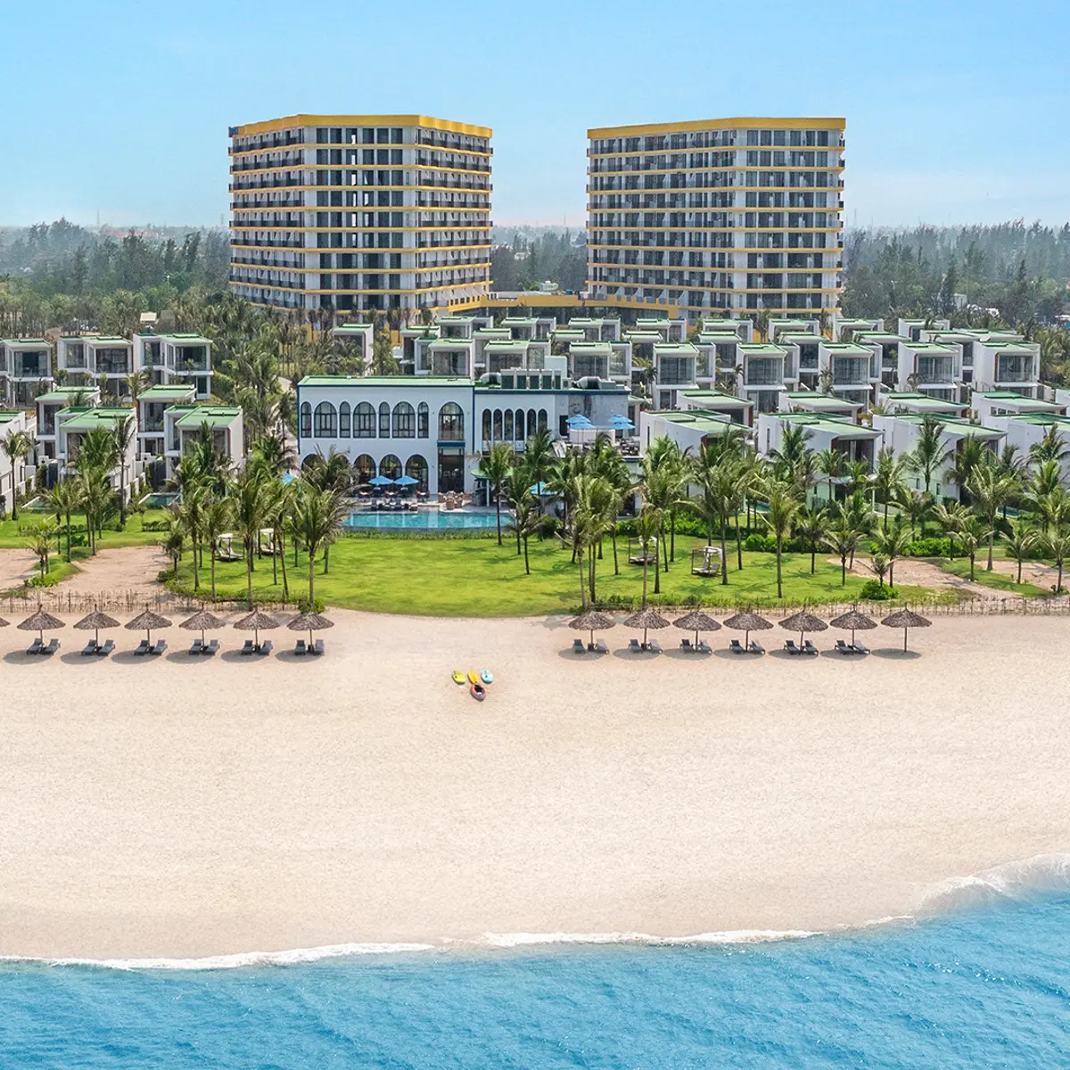 Wyndham Hoi An Royal Beachfront Resort & Villas, Hoi An, Vietnam 4