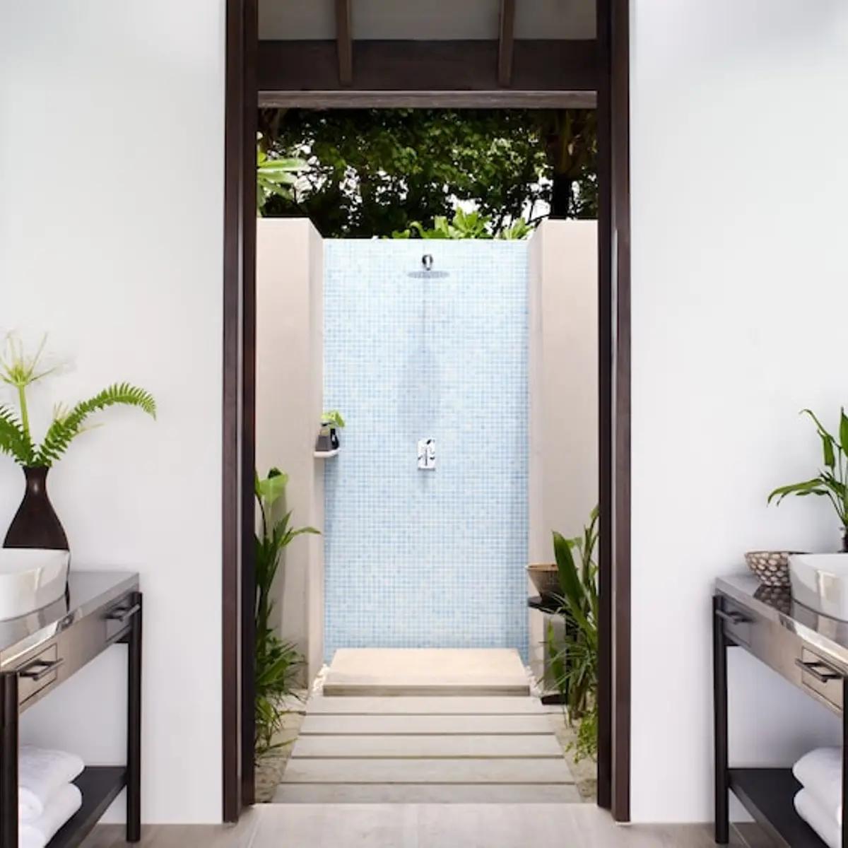 Anantara Veli Maldives Resort - Adults Only, Veligandu, Maldives 4