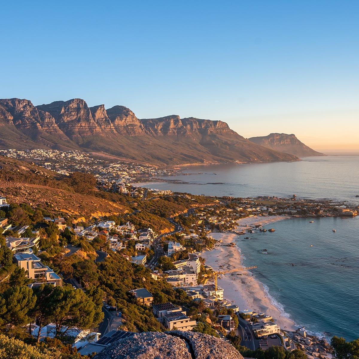 Deluxe Private 12-Day South Africa & Zimbabwe 2027 Tour with Five-Star Safari Lodge & Victoria Falls by  1