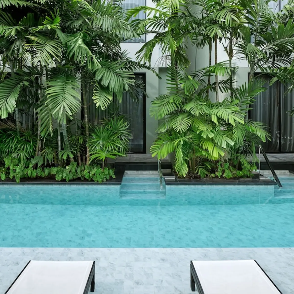 Four Points by Sheraton Phuket Patong Beach Resort, Patong, Thailand 8